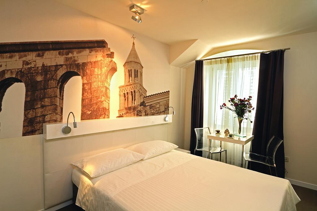 سبليت La Porta Luxury Rooms الغرفة الصورة